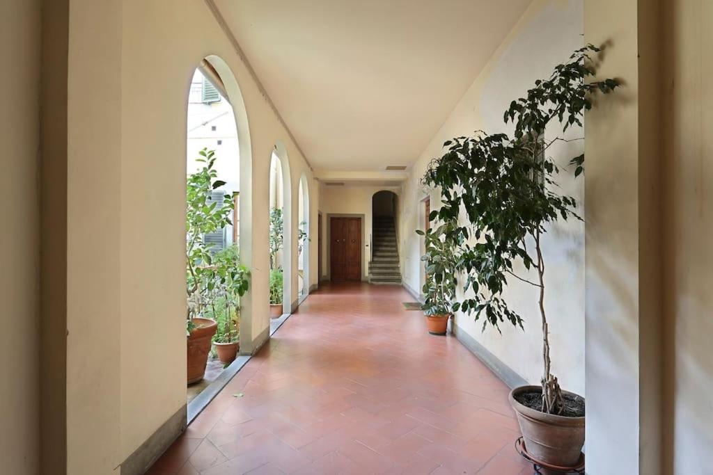 Palazzo Borghese 2 Bedroom فلورنس المظهر الخارجي الصورة